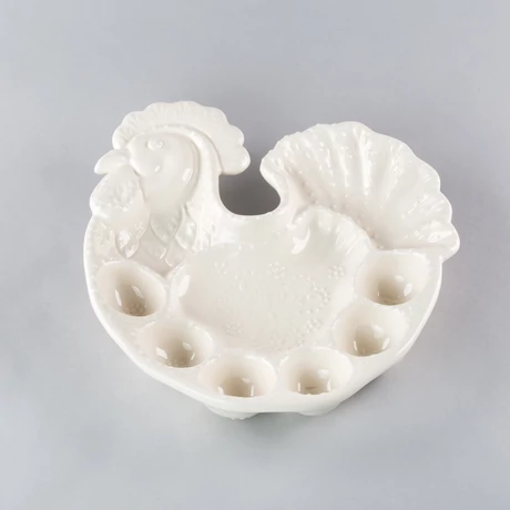 kakas-talalo-feher-irokas