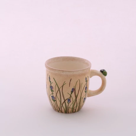 Kakaós bögre levendulás katicás ráttétel