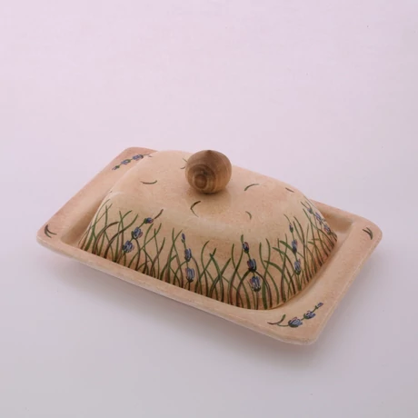 Szögletes vajtartó levendulás