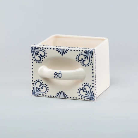 fuszertarto-fiok-nagy-irokas